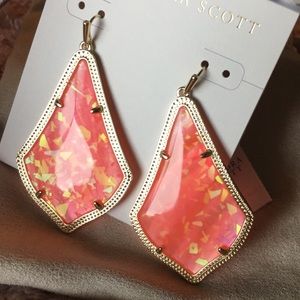 Kendra Scott *TEXAS EXCLUSIVE* coral Alexandra